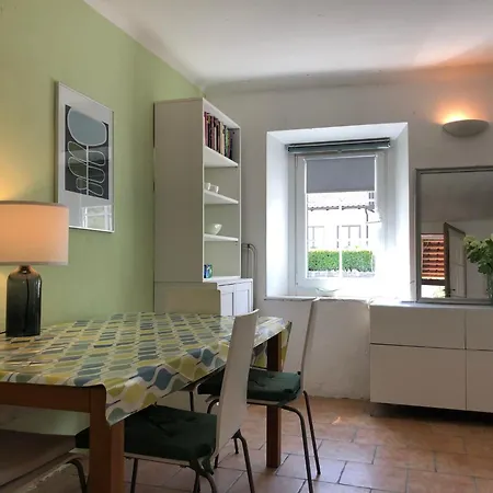 Holiday home Old Stone House Ciginj