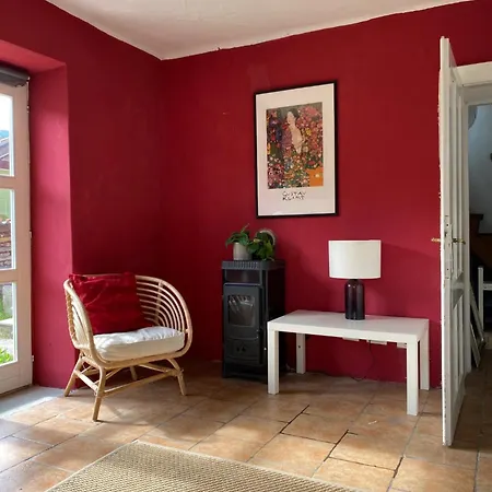 Old Stone House Holiday home *