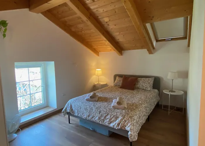 Casa vacanze Old Stone House Sella di Volzana